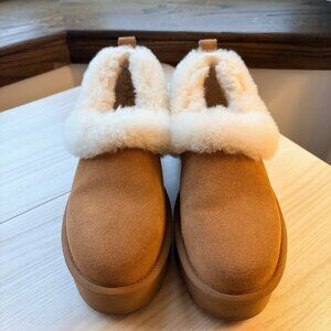 Nita Genuine Shearling Slipper - Ugg - Size 8